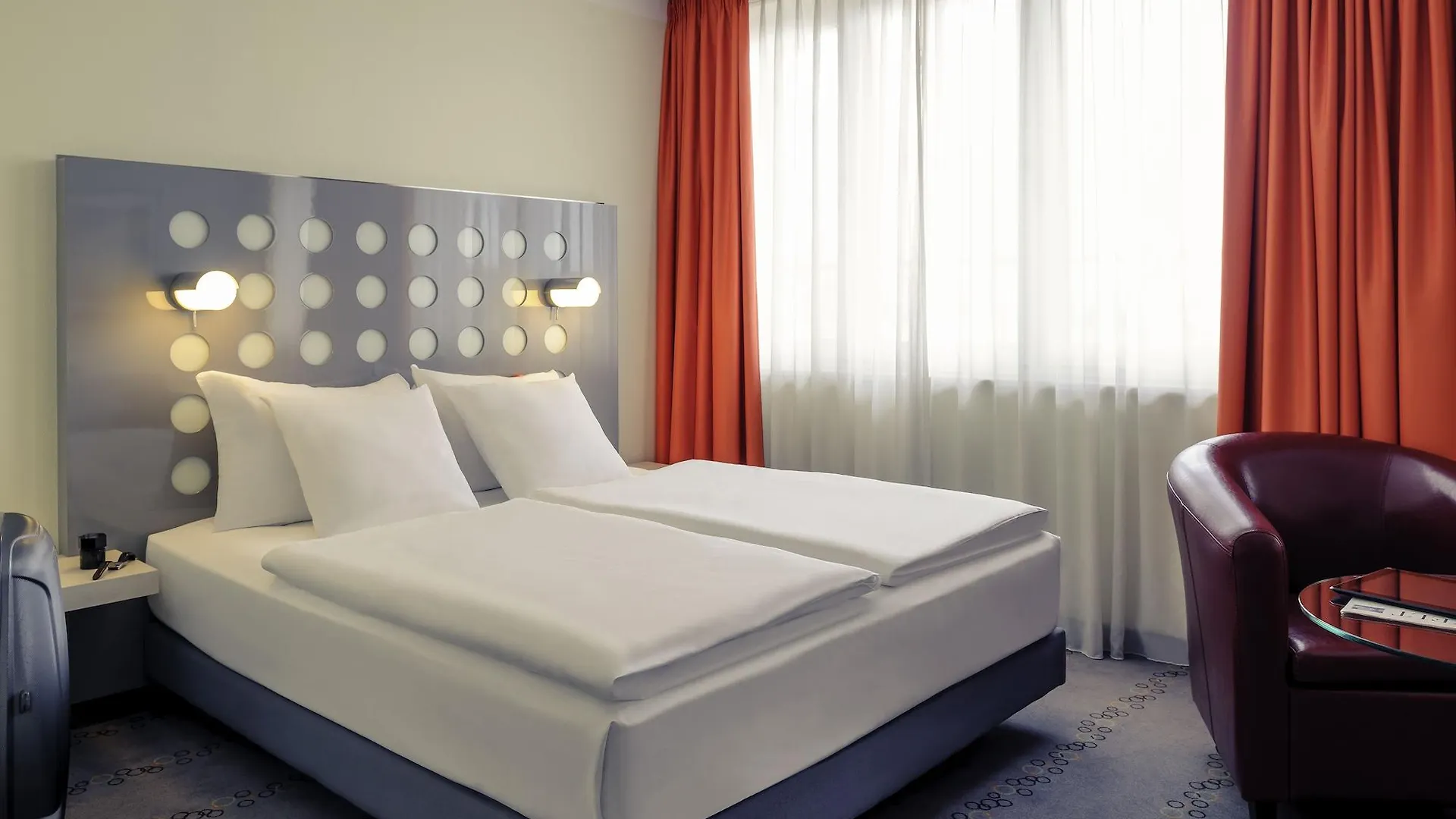 Mercure Neu-Isenburg 4*,